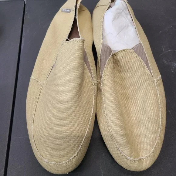 Slip-ons - Picture 2 of 8